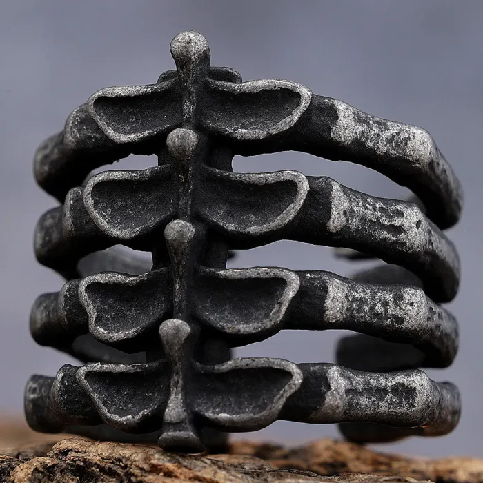 Vintage Skull Bone Ring for Men – Antique Pewter Punk Hip Hop Statement Jewelry