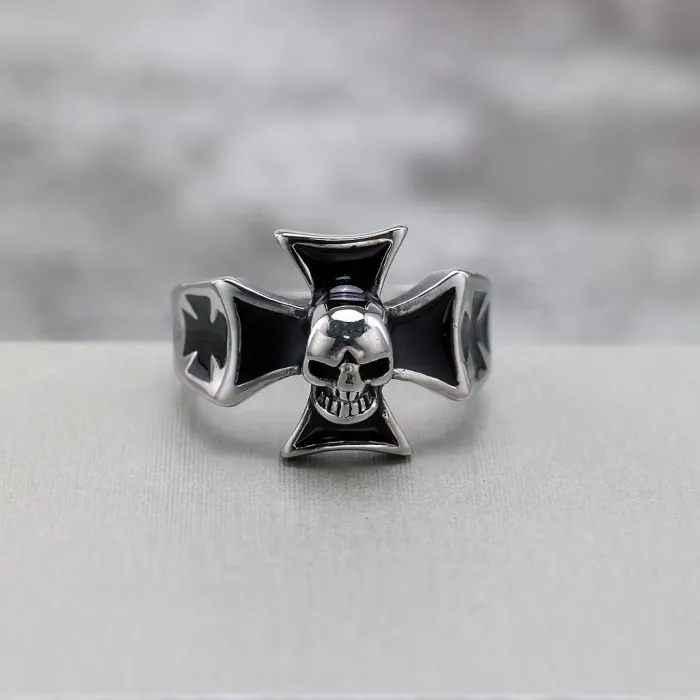 Vintage Skull Cross Titanium Steel Ring for Men – Rustproof Hypoallergenic Statement Jewelry